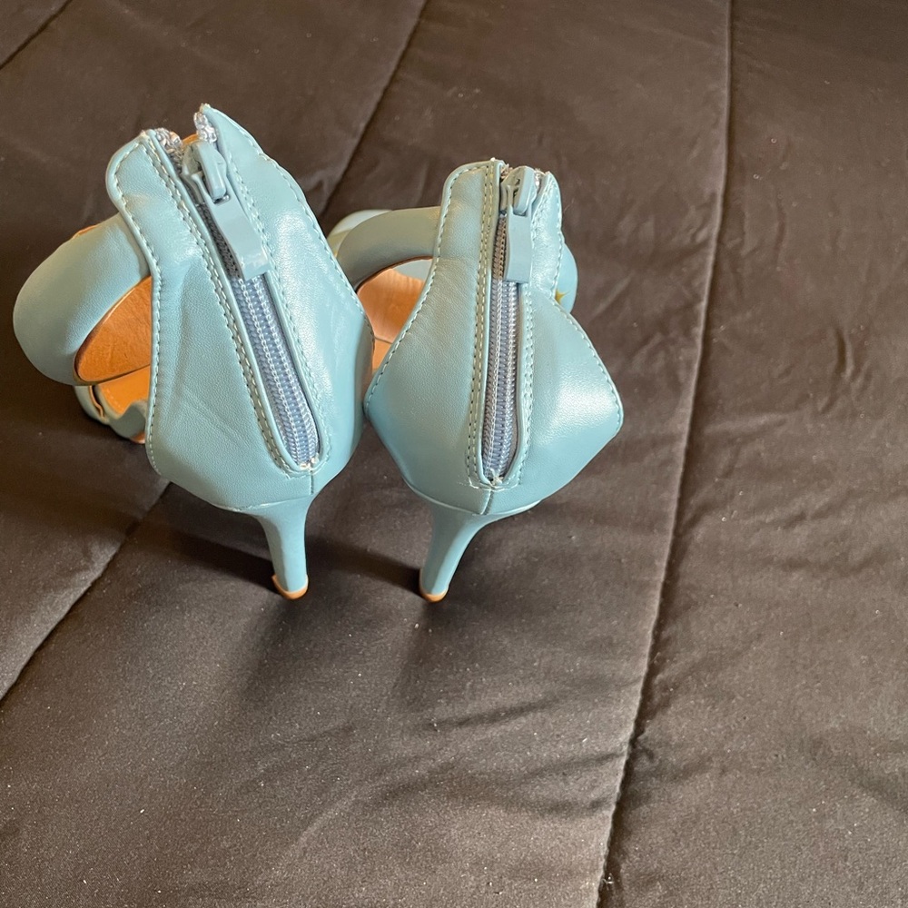 Chic Blue High Heel Shoes with Zipper